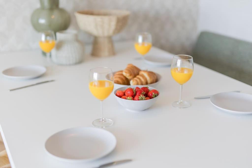 Haya Sieview - 'the Beach' Den Haag