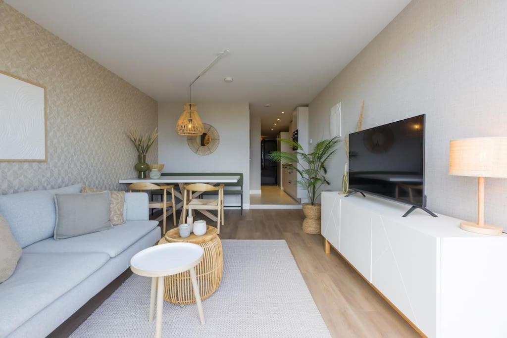 Haya Sieview - 'the Beach' Apartment